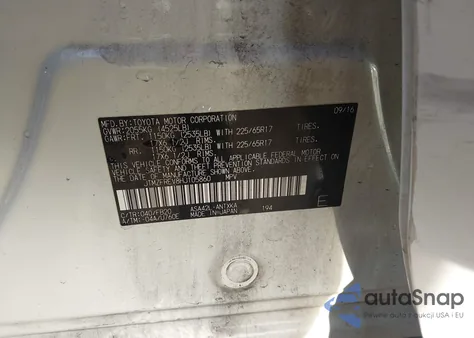 2017 Toyota Rav4 Le z USA, uszkodzony, nr VIN JTMZFREV8HJ105860